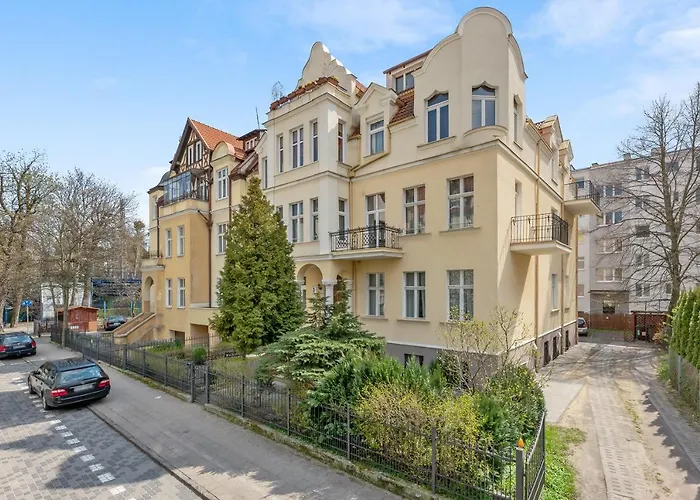 W Dolnym Sopocie W Przyziemiu By Grand * 索波特